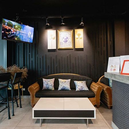 Asia Place Apartment Бангкок Экстерьер фото